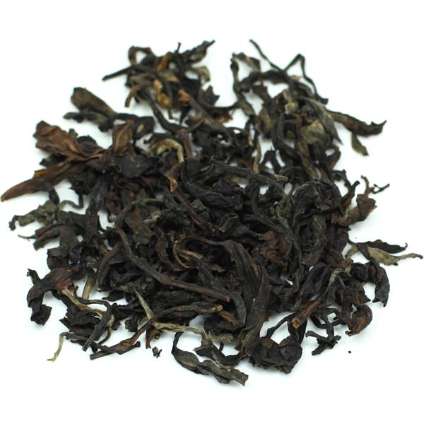 Ancient Beauty Oolong loose leaf tea from Taiwan — silver-tipped large leaves
